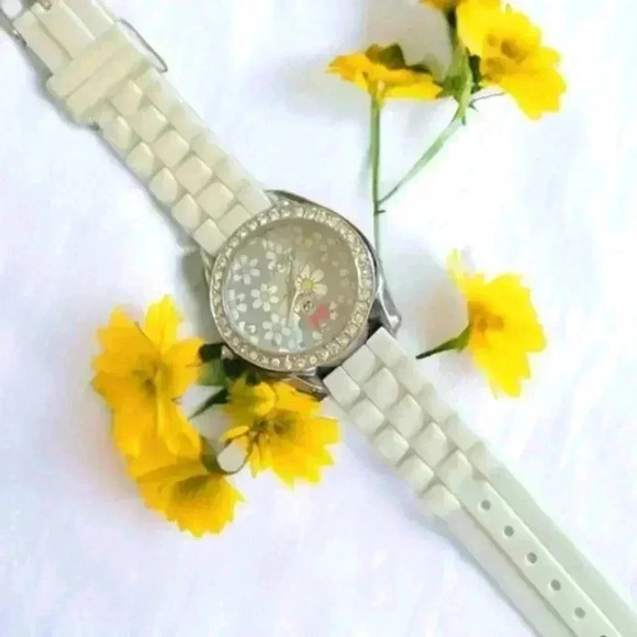 Minnie Mouse RARE Women's Watch with White Band and Daisy Pattern. Needs battery - Picture 5 of 6
